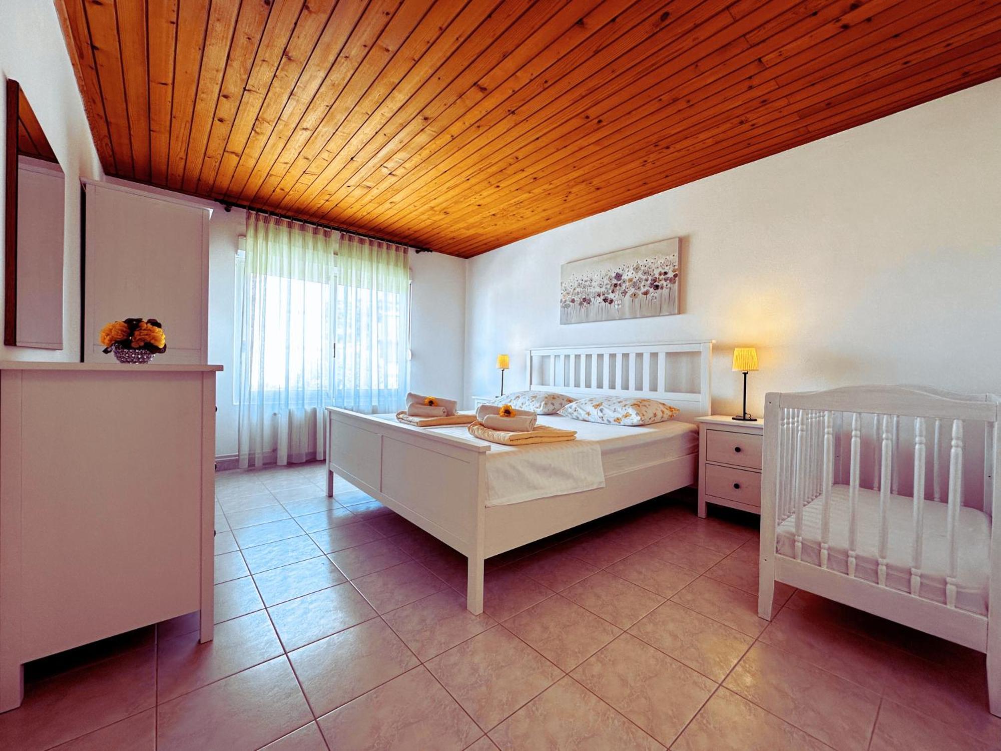 Apartments Vilma Муртер Екстериор снимка